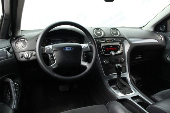 Ford Mondeo Titanium, 2.0 л, Робот, 2012 фото 7