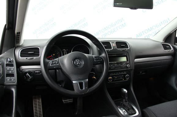 Volkswagen Golf Style, 1.4 л, Робот, 2011 фото 9