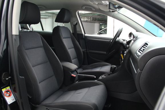 Volkswagen Golf Style, 1.4 л, Робот, 2011 фото 2