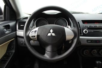 Mitsubishi Lancer, 2.0 л, CVT, 2010 фото 7