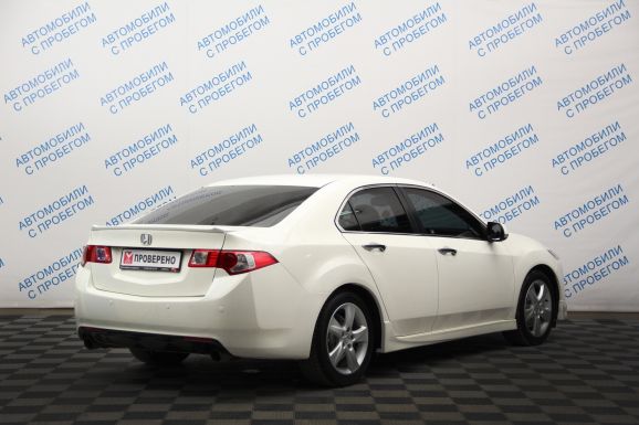 Honda Accord, 2.4 л, АТ, 2010 фото 5