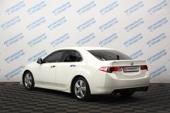 Honda Accord, 2.4 л, АТ, 2010 фото 6