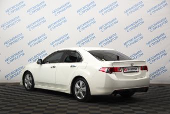 Honda Accord, 2.4 л, АКПП, 2010 фото 6