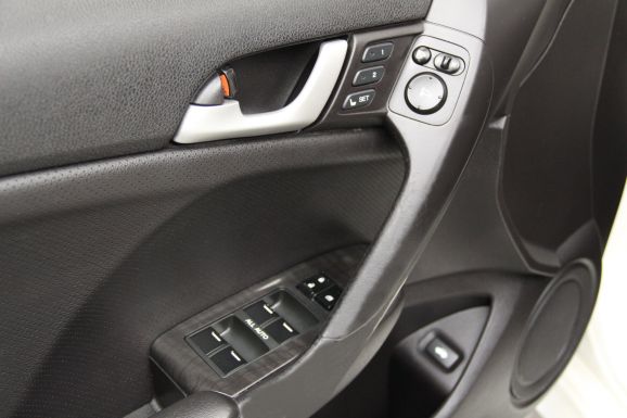 Honda Accord, 2.4 л, АТ, 2010 фото 13