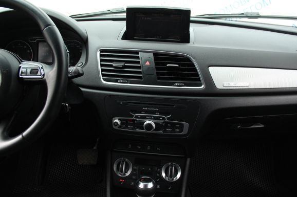 Audi Q3, 2.0 л, Робот, 2014 фото 10