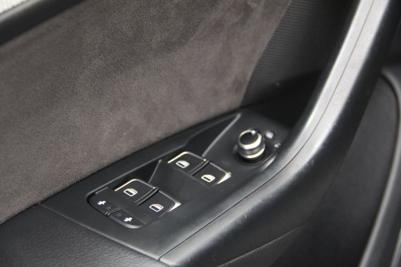 Audi Q3, 2.0 л, Робот, 2014 фото 12