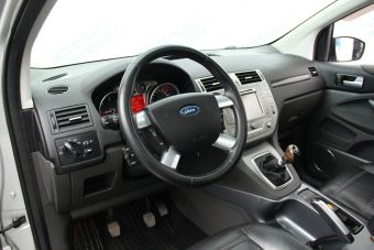 Ford Kuga, 2.0 л, МКПП, 2008 фото 8