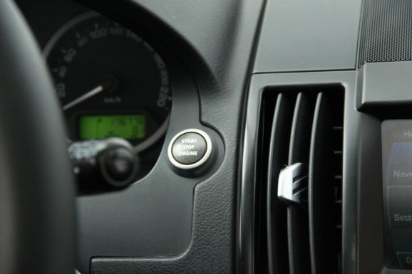 Land Rover Freelander, 2.2 л, АТ, 2011 фото 13