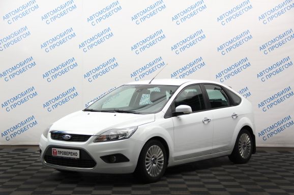 Ford Focus Ghia, 1.6 л, АТ, 2010 фото 3