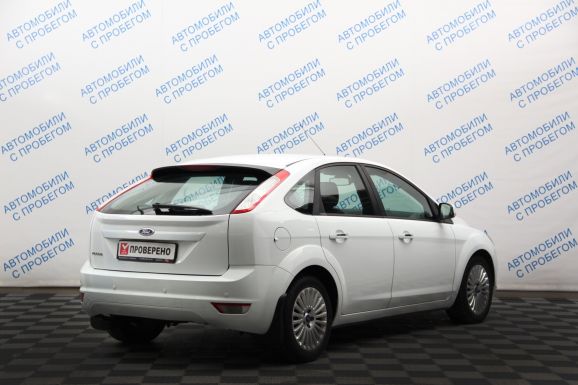 Ford Focus Ghia, 1.6 л, АТ, 2010 фото 5