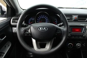 Kia Rio Comfort, 1.4 л, МКПП, 2012 фото 7