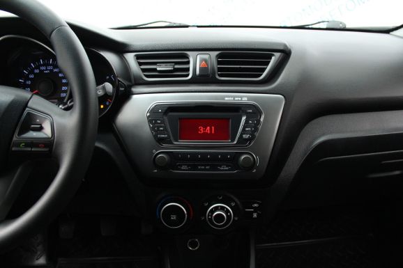 Kia Rio Comfort, 1.4 л, МТ, 2012 фото 10