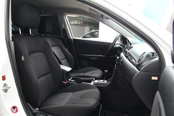 Mazda 3 Sport, 2.0 л, АТ, 2008 фото 2