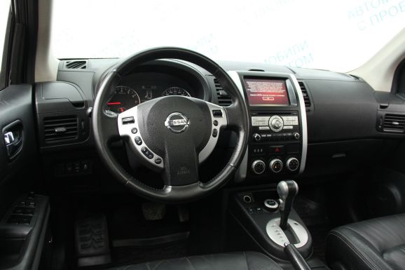 Nissan X-Trail LE High, 2.0 л, Вариатор, 2012 фото 9