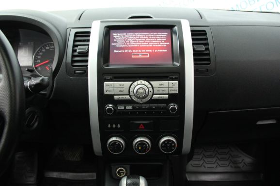 Nissan X-Trail LE High, 2.0 л, Вариатор, 2012 фото 10