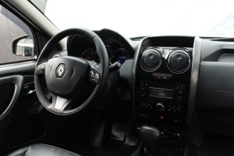 Renault Duster, 2.0 л, АКПП, 2019 фото 8