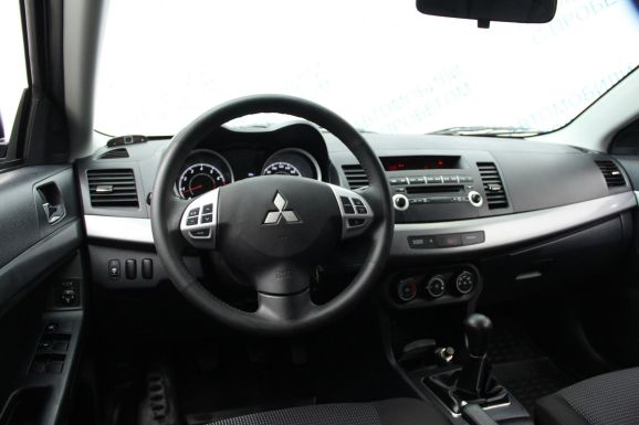 Mitsubishi Lancer Invite+, 1.8 л, МТ, 2011 фото 9