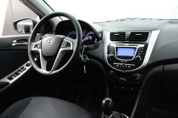 Hyundai Solaris Comfort, 1.6 л, МТ, 2014 фото 7