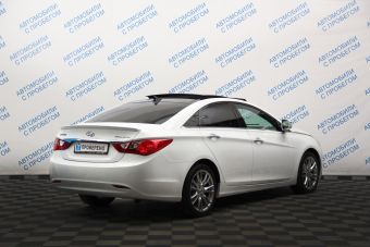 Hyundai Sonata Prestige, 2.0 л, АКПП, 2012 фото 5