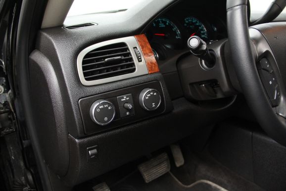 Chevrolet Tahoe, 5.3 л, АТ, 2013 фото 14