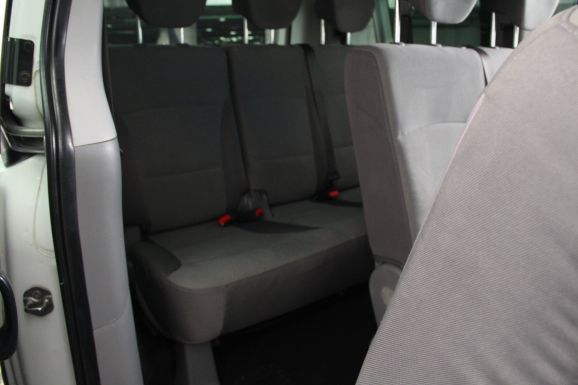 Hyundai H-1, 2.5 л, МТ, 2011 фото 1