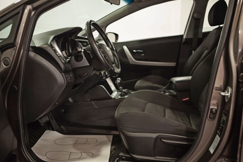 Kia Ceed, 1.6 л, АТ, 2016 фото 9