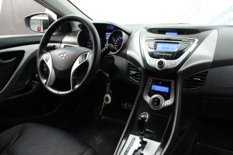 Hyundai Elantra Comfort, 1.6 л, АКПП, 2013 фото 7