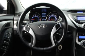 Hyundai Elantra Comfort, 1.6 л, АКПП, 2013 фото 8