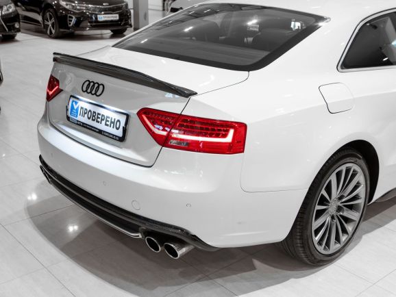 Audi A5, Робот, 2013 фото 23