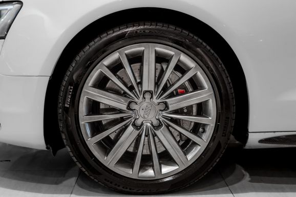 Audi A5, Робот, 2013 фото 1