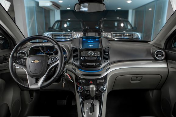 Chevrolet Orlando, АТ, 2011 фото 11