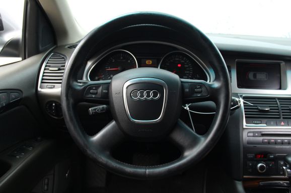 Audi Q7, 3.0 л, АТ, 2008 фото 8