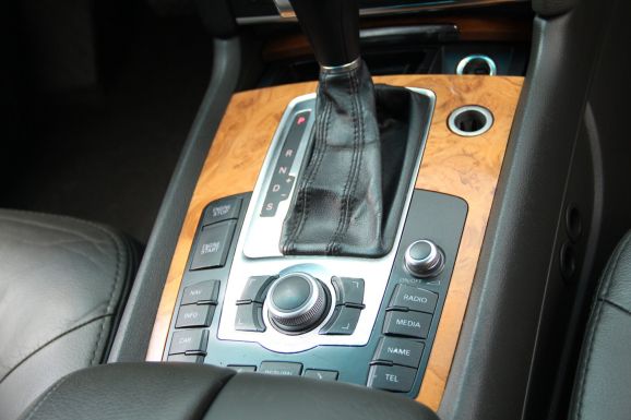 Audi Q7, 3.0 л, АТ, 2008 фото 11