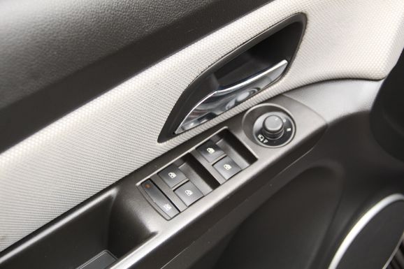 Chevrolet Cruze LTZ, 1.4 л, АТ, 2016 фото 11