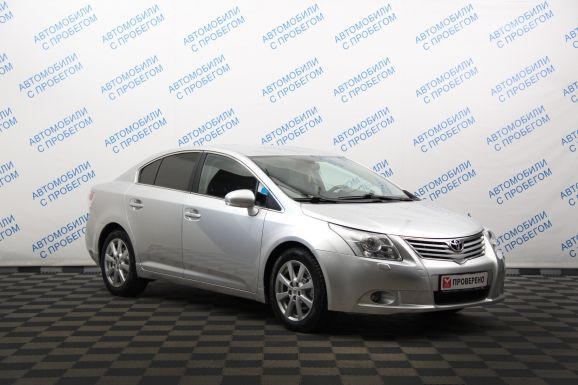 Toyota Avensis Люкс, 2.0 л, Вариатор, 2009 фото 4