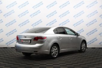 Toyota Avensis Люкс, 2.0 л, CVT, 2009 фото 5