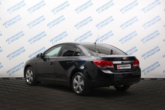 Chevrolet Cruze LT, 1.8 л, АТ, 2010 фото 6