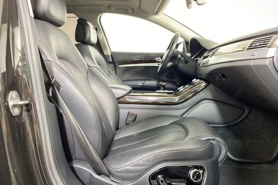 Audi A8, 3.0 л, АТ, 2016 фото 9