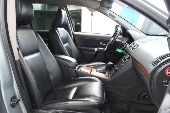 Volvo XC90, 2.4 л, АТ, 2011 фото 2