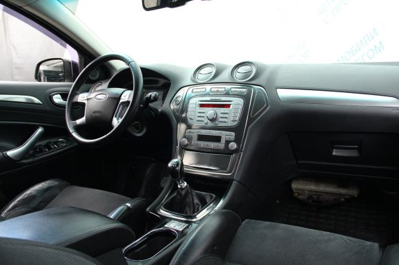 Ford Mondeo Titanium X, 2.5 л, МТ, 2007 фото 9
