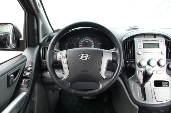 Hyundai H-1 Comfort, 2.4 л, АТ, 2013 фото 8