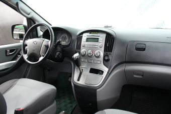 Hyundai H-1 Comfort, 2.4 л, АКПП, 2013 фото 9