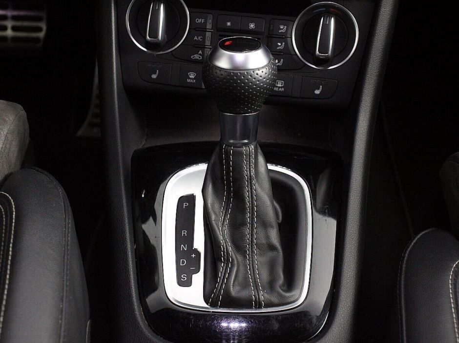 Audi Q3, 2.0 л, Робот, 2018 фото 2