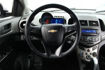 Chevrolet Aveo LTZ, 1.6 л, АКПП, 2015 фото 8