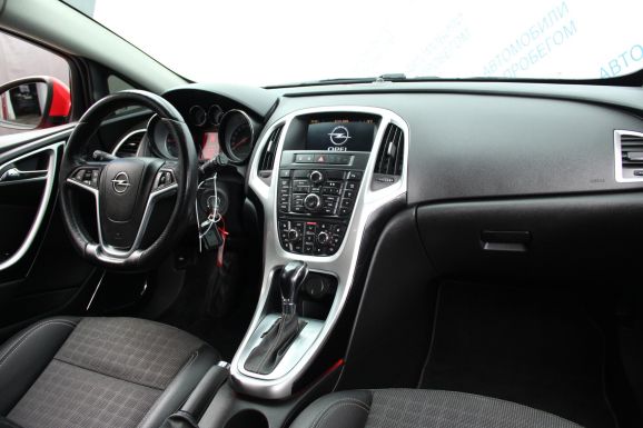 Opel Astra Sport, 1.4 л, АТ, 2013 фото 9
