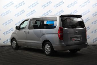 Hyundai Grand Starex, 2.5 л, АКПП, 2013 фото 6