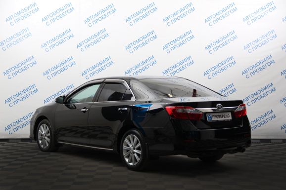 Toyota Camry, 2.5 л, АТ, 2013 фото 6
