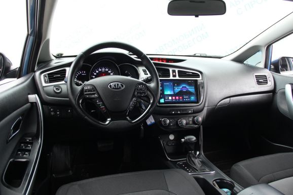 Kia Ceed Luxe, 1.6 л, АТ, 2012 фото 7
