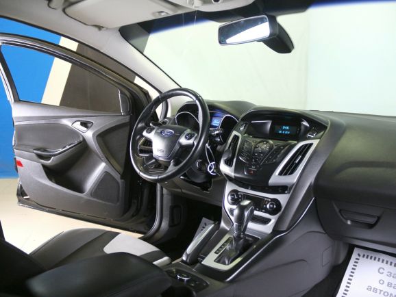 Ford Focus, 1.6 л, Робот, 2013 фото 2