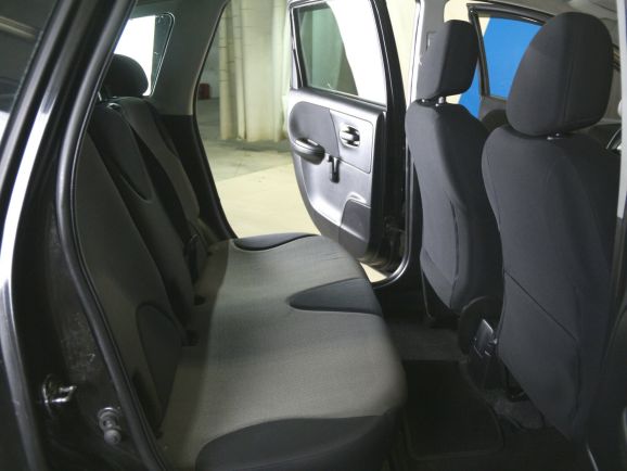 Nissan Note, 1.6 л, АТ, 2012 фото 1